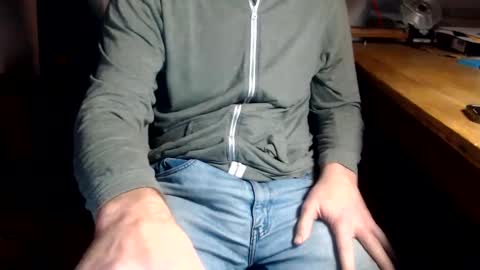 Snapshot of dontworryjustwatch chatting on 03-11-25, 03:26 dontworryjustwatch online show from 03-11-25, 03:26