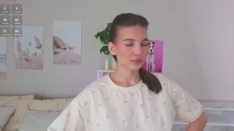 Snapshot of dorarindels chatting on 04-02-26, 12:41 Kiki online show from 04-02-26, 12:41