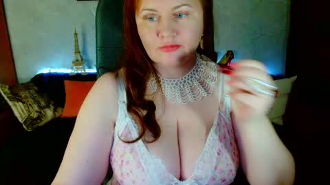 Dora online show from 12-16-25, 02:00