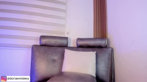 dorian_mystery online show from 02-19-26, 01:34