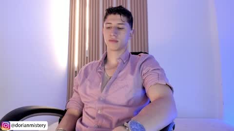 dorian_mystery online show from 05-05-26, 11:24