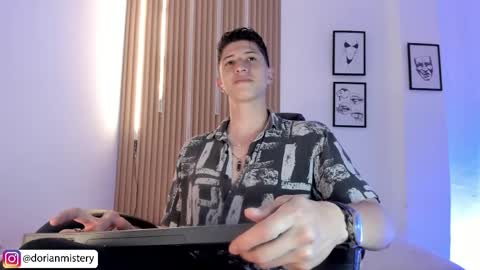 dorian_mystery online show from 05-06-26, 11:10