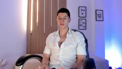 dorian_mystery online show from 05-08-26, 08:14