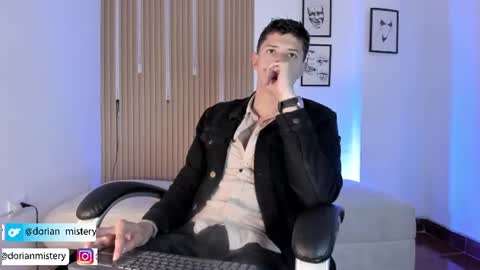 dorian_mystery online show from 07-16-26, 11:00