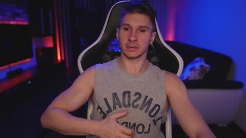 Dorian Reyes online show from 11-27-25, 10:23