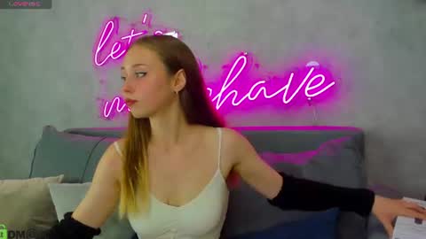 Snapshot of doris_bowman chatting on 06-11-26, 09:18 Vanessa online show from 06-11-26, 09:18