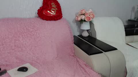 Snapshot of dorisbest chatting on 12-05-24, 07:17 DorisBest online show from 12-05-24, 07:17
