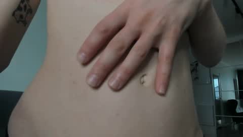 dormineaa online show from 05-07-26, 03:45
