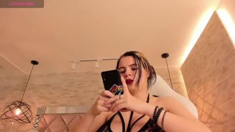  DOROTHY online show from 03-11-25, 03:48