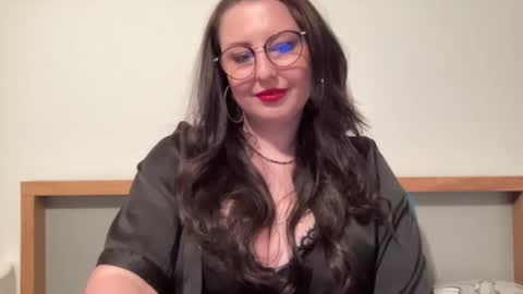 Snapshot of dorothydolly chatting on 05-04-26, 06:37 Dorothy online show from 05-04-26, 06:37