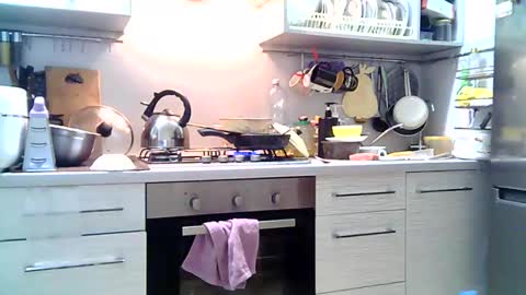 Snapshot of dorrie_ann chatting on 12-14-24, 07:14 Dorrie Ann online show from 12-14-24, 07:14