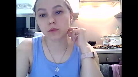 Snapshot of dorrie_ann chatting on 12-26-24, 03:42 Dorrie Ann online show from 12-26-24, 03:42