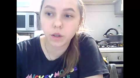 Snapshot of dorrie_ann chatting on 01-02-25, 08:24 Dorrie Ann online show from 01-02-25, 08:24