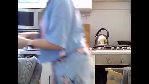 Snapshot of dorrie_ann chatting on 01-25-25, 05:40 Dorrie Ann online show from 01-25-25, 05:40