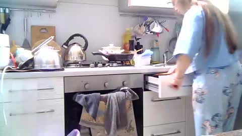 Snapshot of dorrie_ann chatting on 01-27-25, 05:03 Dorrie Ann online show from 01-27-25, 05:03