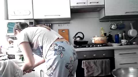 Snapshot of dorrie_ann chatting on 02-20-25, 07:01 Dorrie Ann online show from 02-20-25, 07:01