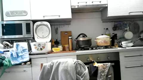 Snapshot of dorrie_ann chatting on 03-04-25, 05:32 Dorrie Ann online show from 03-04-25, 05:32