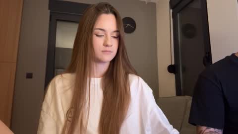 Snapshot of double_sun chatting on 09-20-25, 09:38 Alice and Mark online show from 09-20-25, 09:38