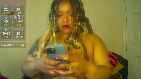 Snapshot of doubleddelirium chatting on 05-30-26, 08:28 DeeDee online show from 05-30-26, 08:28