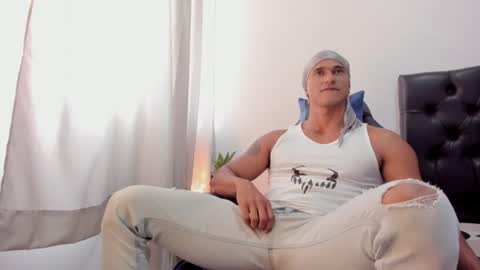 Snapshot of doublefun24 chatting on 07-28-26, 02:24 Isabella and Alessandro online show from 07-28-26, 02:24