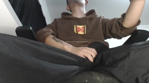 douglas_drake online show from 11-28-25, 02:03