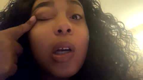 dove_love22 online show from 11-06-25, 12:44