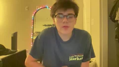Snapshot of downlow_22 chatting on 12-20-25, 01:07 DownLow 22 online show from 12-20-25, 01:07