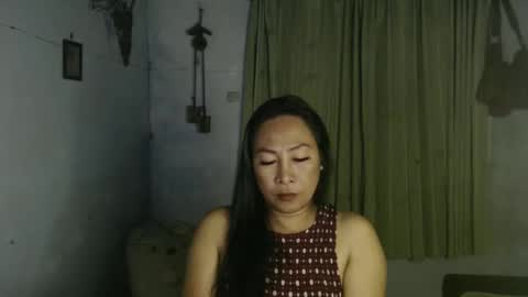 doyouwantme143 online show from 12-21-25, 10:11