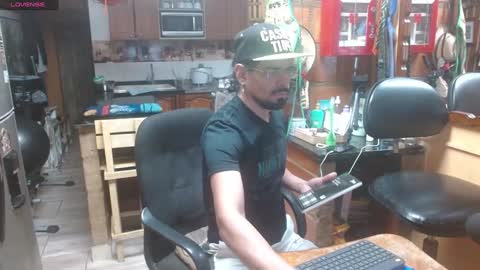 Snapshot of dr_simon84 chatting on 01-03-25, 12:33 Dr Simon online show from 01-03-25, 12:33