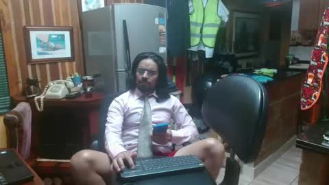 Snapshot of dr_simon84 chatting on 01-22-25, 05:05 Dr Simon online show from 01-22-25, 05:05