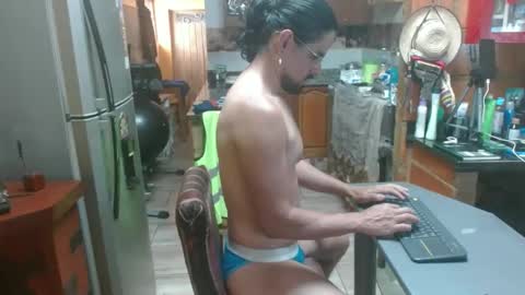 Snapshot of dr_simon84 chatting on 01-30-25, 07:04 Dr Simon online show from 01-30-25, 07:04