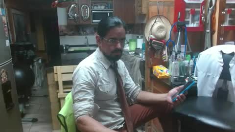 Snapshot of dr_simon84 chatting on 02-14-25, 03:00 Dr Simon online show from 02-14-25, 03:00