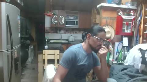 Snapshot of dr_simon84 chatting on 02-23-25, 05:56 Dr Simon online show from 02-23-25, 05:56