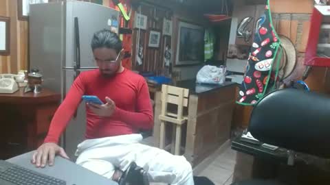 Snapshot of dr_simon84 chatting on 03-10-25, 03:45 Dr Simon online show from 03-10-25, 03:45