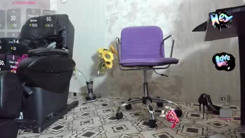 Snapshot of dr_squid_game123 chatting on 02-19-25, 06:32 Dr Squid Game123 online show from 02-19-25, 06:32