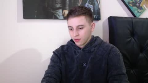 draco_boy2000 online show from 12-04-24, 07:23