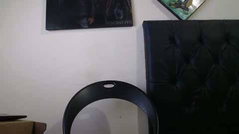 draco_boy2000 online show from 01-31-25, 09:05