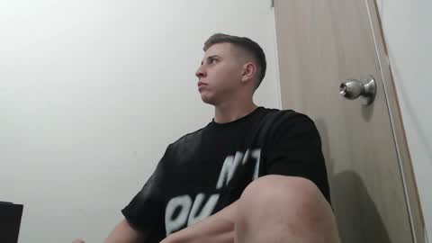 draco_boy2000 online show from 10-27-25, 10:25