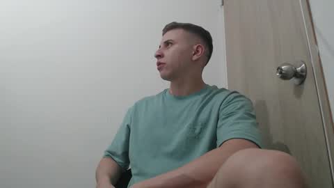 draco_boy2000 online show from 11-07-25, 09:15