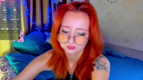 Snapshot of dragonflyliza chatting on 12-19-25, 09:16 dragonflyliza online show from 12-19-25, 09:16