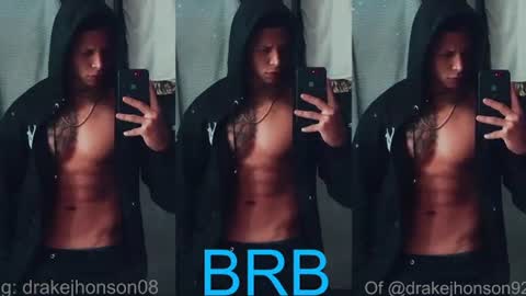 Snapshot of drake_jhonson08 chatting on 06-24-26, 04:22 Drake online show from 06-24-26, 04:22