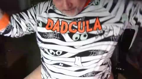 Snapshot of drake_r_darkrose chatting on 12-26-24, 07:56 Drake D Vamp aka Drake DarkRose online show from 12-26-24, 07:56