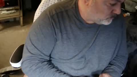 Snapshot of drake_r_darkrose chatting on 02-21-25, 05:02 Drake D Vamp aka Drake DarkRose online show from 02-21-25, 05:02