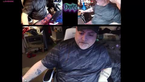 Snapshot of drake_r_darkrose chatting on 03-03-25, 06:26 Drake D Vamp aka Drake DarkRose online show from 03-03-25, 06:26