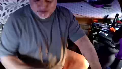 Snapshot of drake_r_darkrose chatting on 10-19-25, 06:14 Drake D Vamp aka Drake DarkRose online show from 10-19-25, 06:14