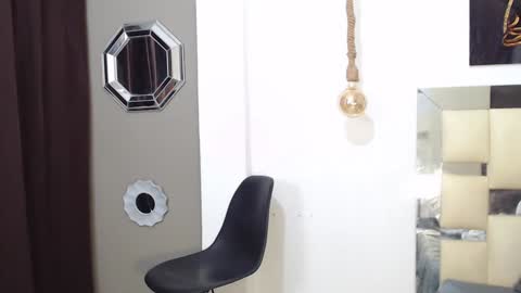 Snapshot of drake_the_kingmaster chatting on 02-05-25, 10:22 ig kingmaster777 online show from 02-05-25, 10:22