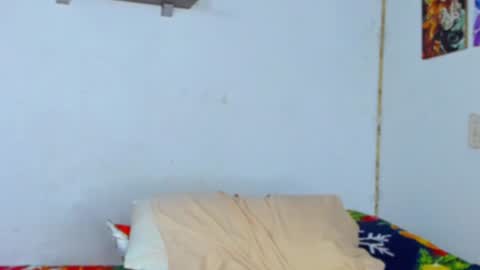 Snapshot of drake_xion1 chatting on 12-12-24, 01:53 drake_xion1 online show from 12-12-24, 01:53