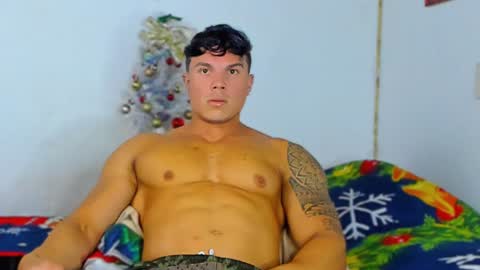 Snapshot of drake_xion1 chatting on 12-13-24, 10:45 drake_xion1 online show from 12-13-24, 10:45