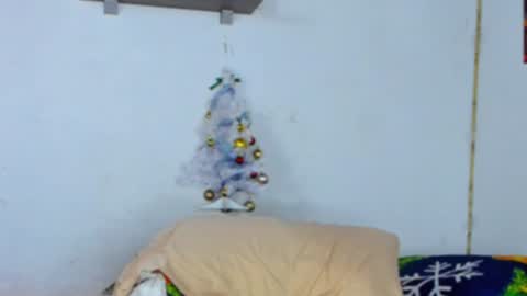 Snapshot of drake_xion1 chatting on 12-24-24, 12:22 drake_xion1 online show from 12-24-24, 12:22