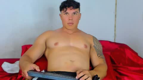 Snapshot of drake_xion1 chatting on 01-26-25, 01:20 drake_xion1 online show from 01-26-25, 01:20